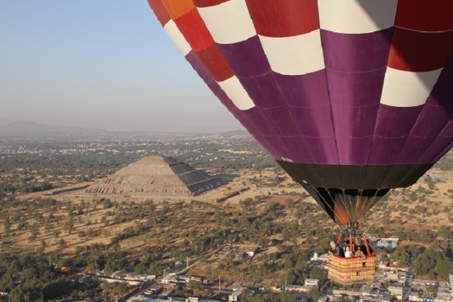  Vola a Teotihuacan 